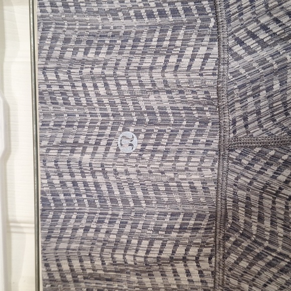 lululemon | High Rise Wunder Under Crop Battleship Women 4 - Picture 8 of 10